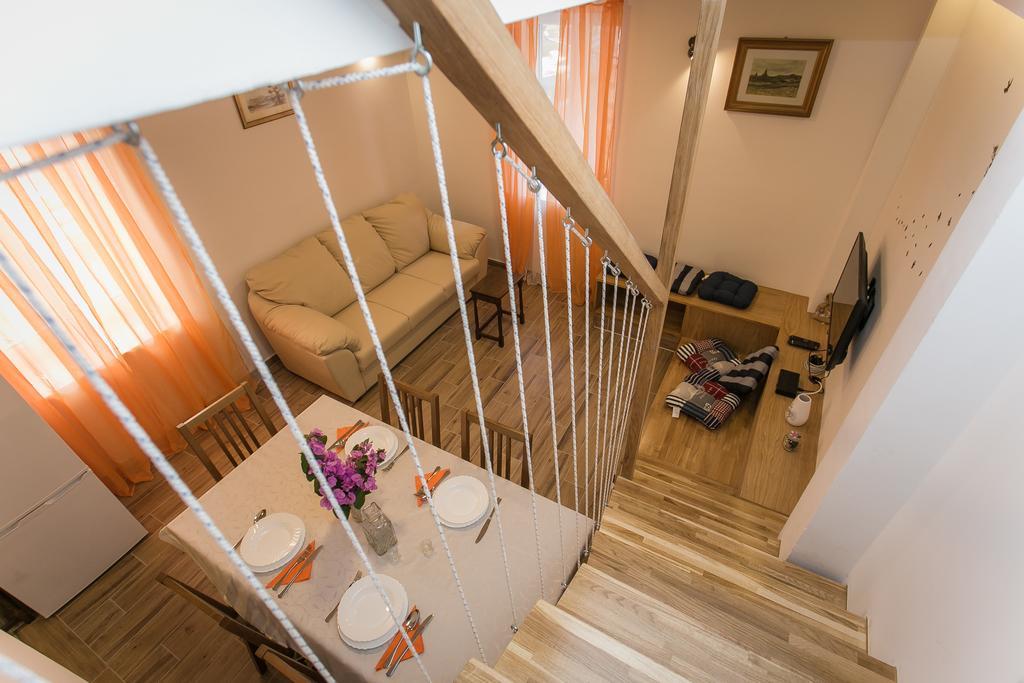 Apartments Marin Trogir Bagian luar foto